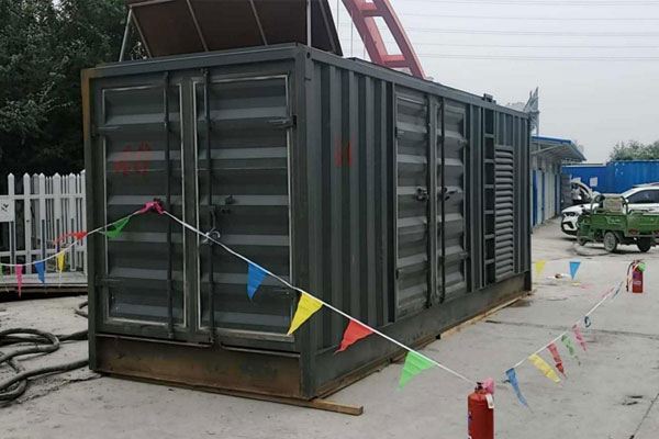 汝南发电机租赁空气滤清器多久更换一次？